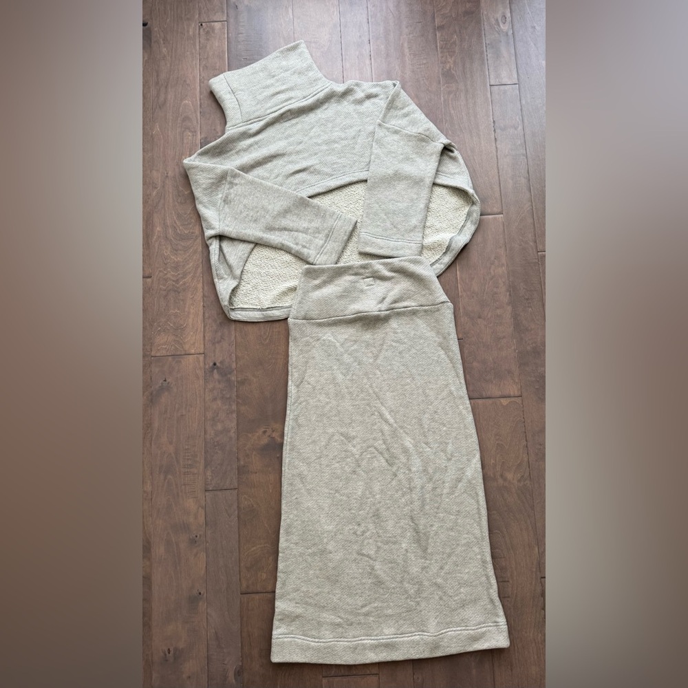 NWOT Free People Free-est Milley Reversible Set-Wet Plaster - Picture 9 of 16